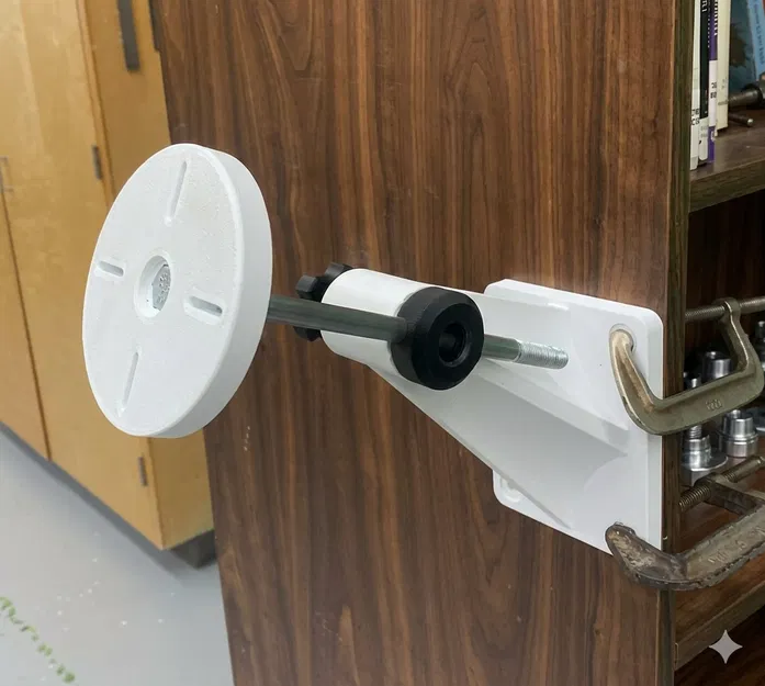 Ê-tô khắc gỗ (Woodcarving Vise) - Image 1