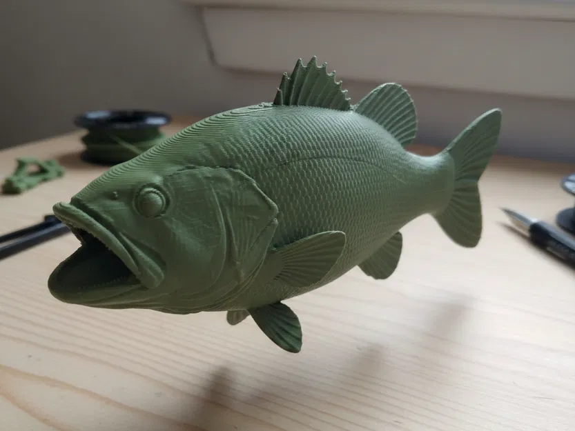 Tượng Cá Largemouth Bass – Mô Hình Cá Standalone - Image 1