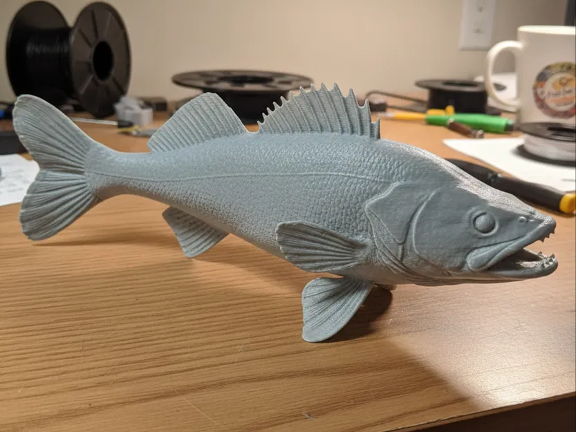Cá Walleye – Tượng Cá Đứng Độc Lập - Image 1