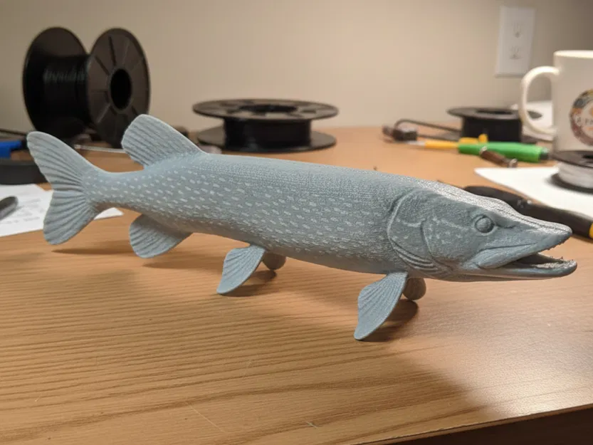 Northern Pike – Tượng cá trưng bày độc lập - Image 1