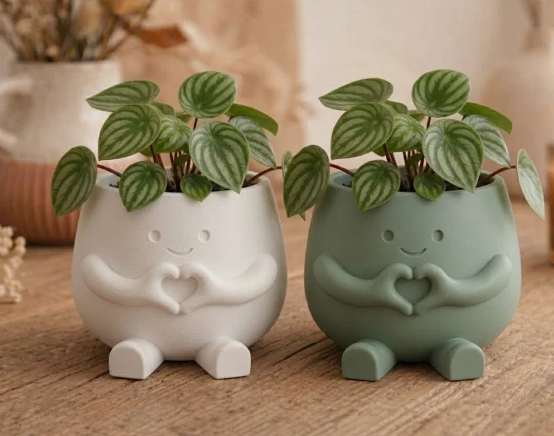 Chậu “Hearty” – Decor đôi tay tạo hình trái tim siêu dễ thương - Image 2