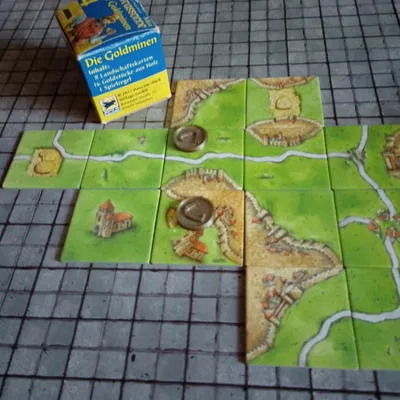 Mô Hình Đồng Tiền Vàng 3D Thay Thế Cho Board Game Carcassonne