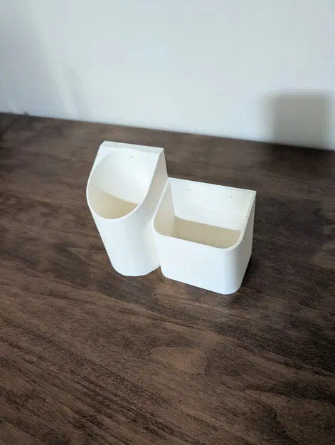 Đế treo tường iHome HandVac CV12 Wall Dock - Image 3