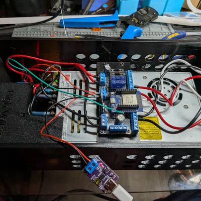 Dig-Quad WLED Enclsoure – Hộp enclosure gọn gàng cho Dig-Quad & nguồn