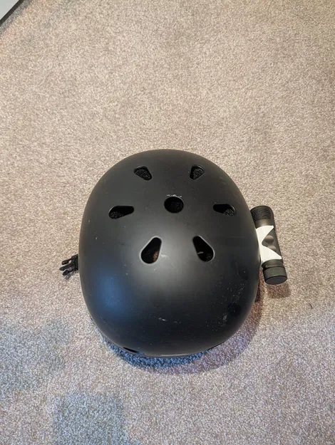 Giá đỡ đèn pin Zebralight SC600 dán nón bảo hiểm, xe đạp - Image 2