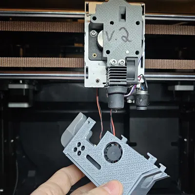 Dao cắt filament cho toolhead Qidi Max 3