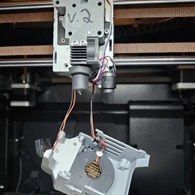 Dao cắt filament cho toolhead Qidi Max 3