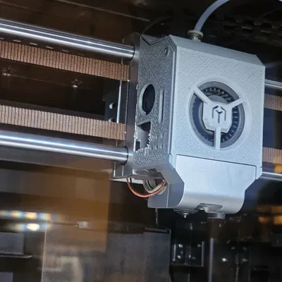 Dao cắt filament cho toolhead Qidi Max 3