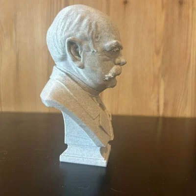 Otto Eduard Leopold von Bismarck — Tượng bán thân