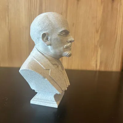 Vladimir Ilyich Ulyanov — Lenin — Tượng bán thân