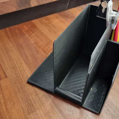 Trạm để thức ăn cho mèo (Cat food station)