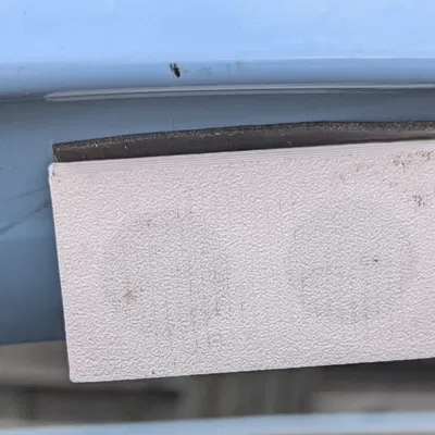 Giá đỡ nam châm cửa sổ xe Twizy Elia