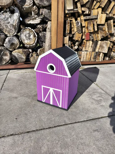 Nhà chim kiểu barn 2 (Barn style birdhouse 2) - Image 1