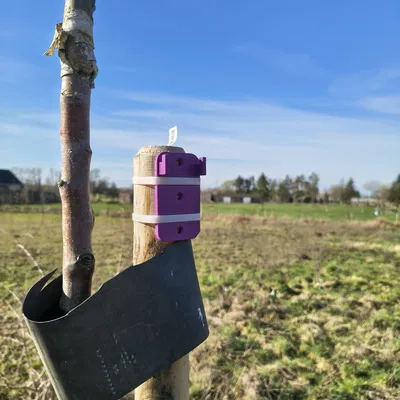 Nhà chim kiểu barn 2 (Barn style birdhouse 2)