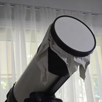 Nắp diffuser push-fit cho kính thiên văn để tạo flat bằng áo thun