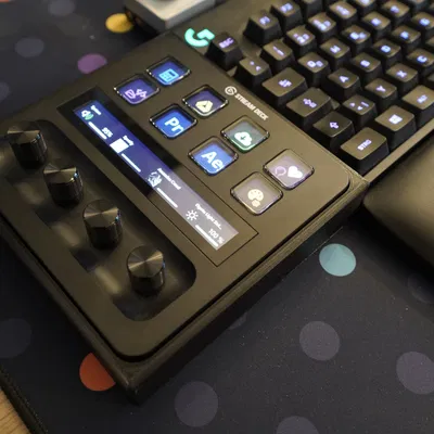 Ngàm Đỡ Phẳng cho Stream Deck Plus (Stream Deck Plus Flat Mount)