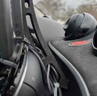 Giá đỡ màn hình Ottocast cho Smart Forfour