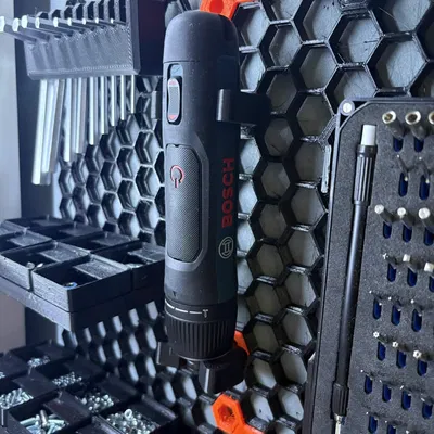 Giá đỡ máy vặn vít Bosch GO gắn Honeycomb Storage Wall