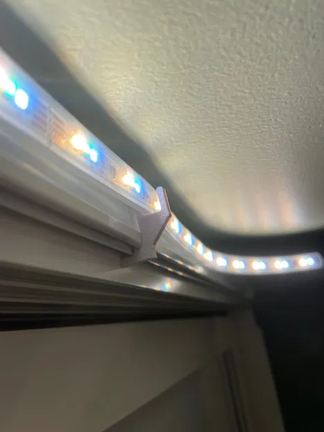 Kẹp giữ đèn LED Hue FLUX cho khung cửa IKEA Skytta - Image 1