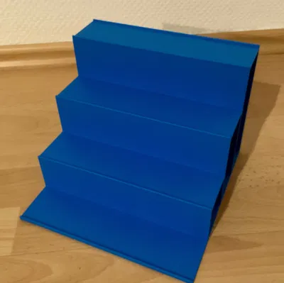 Kệ trưng bày đường sắt mô hình (vitrine bậc thang) H0/TT/N