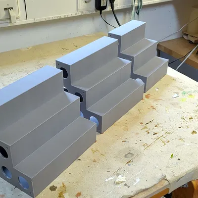 Vitrinentreppe HO – Cầu thang trưng bày cho đường sắt mô hình HO