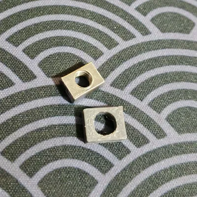 Phụ kiện nâng đỡ ốc bình ắc quy xe máy in 3D