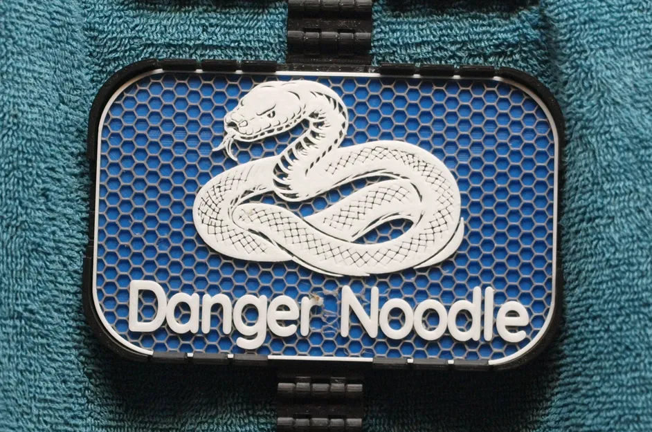 Bảng hiệu “Nope Rope / Danger Noodle” (hình rắn) 100x160mm - Image 1