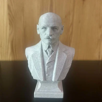 Mykhaïlo Mykhaïlovytch Kotsioubynsky — Tượng bán thân