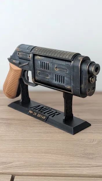 Kệ trưng bày MW-20 Bryar Pistol – Cassian Andor - Image 3
