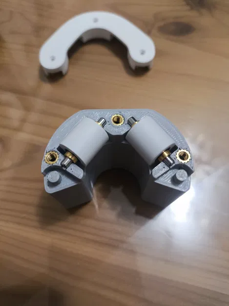 Cố định motor rèm trượt Aqara E1 lên ống đường kính dưới 25 mm - Image 3