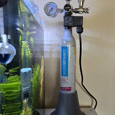 Giá đỡ hồ thủy sinh cho bình CO2 Sodastream 60mm