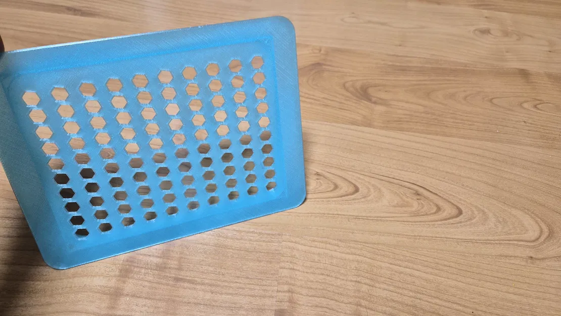 Lưới Chắn Lỗ Thông Gió 155x200mm Hình Lục Giác - Image 2