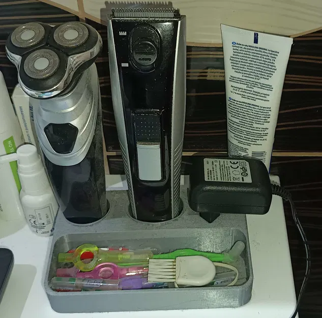 Kệ Đựng 2 Máy Cạo Râu Kép & Phụ Kiện - Image 1