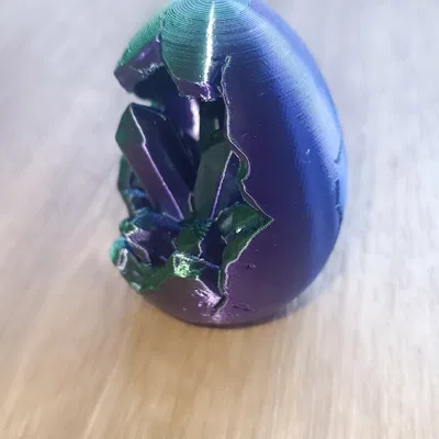 Trứng Phục Sinh Geode Pha Lê (Crystal Geode Easter Egg)
