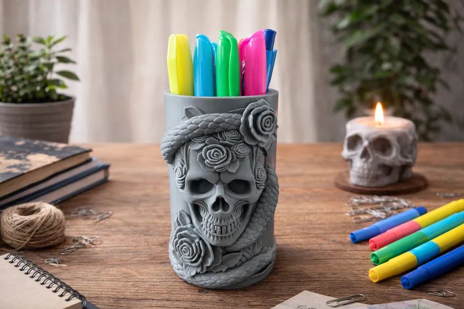 Cốc Cắm Bút Hình Đầu Lâu Độc Đáo - Trang Trí Bàn Làm Việc - Image 1