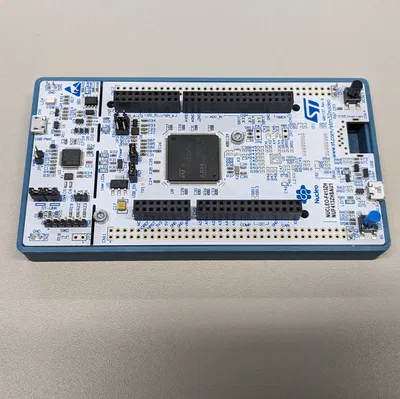 Case đơn giản cho STM32 Nucleo-144