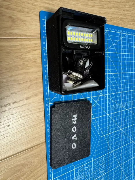 Hộp Đựng Đèn Pin MOVO Chống Va Đập Tiện Lợi - Image 2