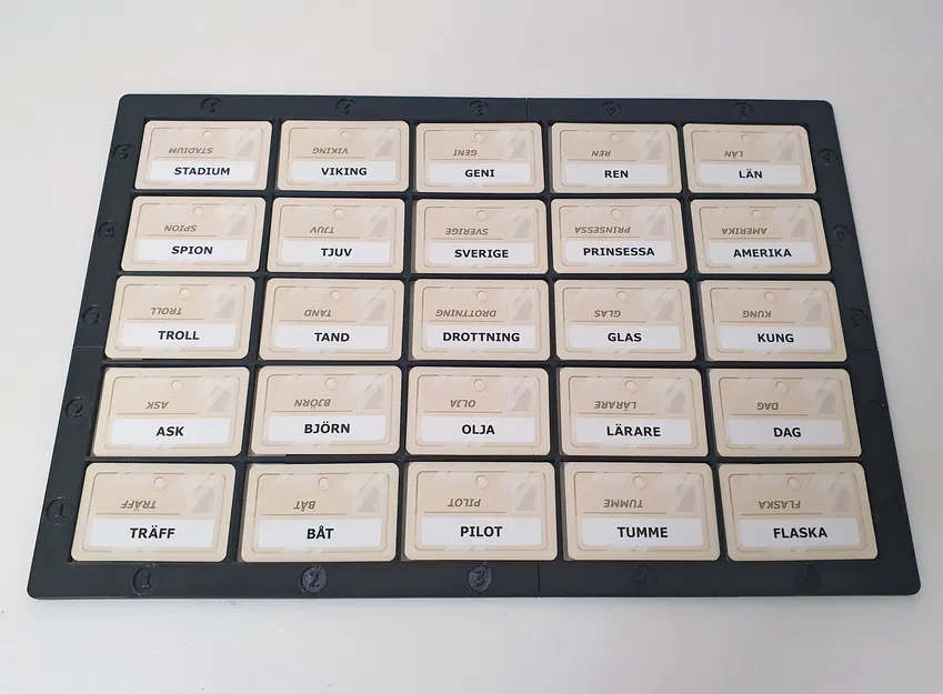 Bảng sắp xếp bài trên bàn cho board game Codenames - Image 4