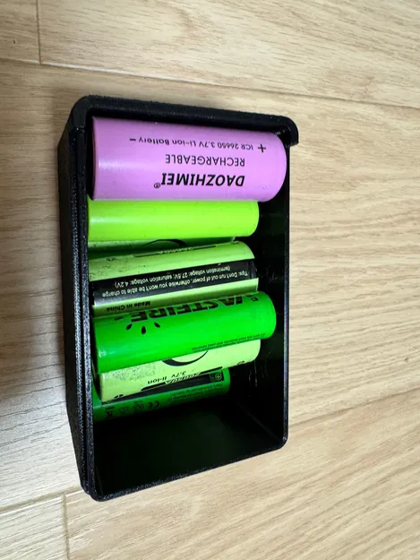 Hộp Đựng Pin Sạc 3D Tiện Lợi - Bảo Quản Pin An Toàn - Image 2