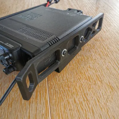 Khung Bảo Vệ Máy Thu Phát Vô Tuyến ICOM ID-880H 3D