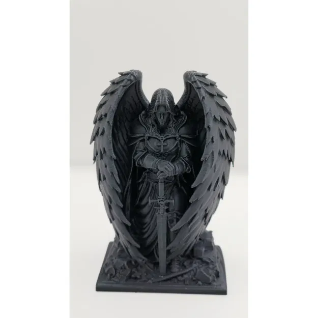 Valenor, Tượng Vệ Thần Thiên Thần Sa Ngã - Image 1