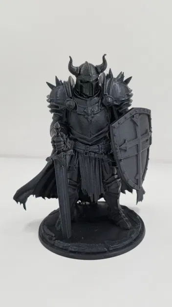 Ulric, Dark Warrior Figurine – Tượng Chiến Binh Bóng Tối - Image 2