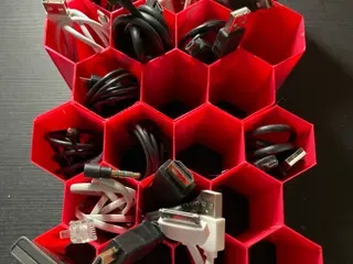 Khay Sắp Xếp Dây Cáp Tổ Ong 2.0 - Quản Lý Dây Gọn Gàng - Image 1