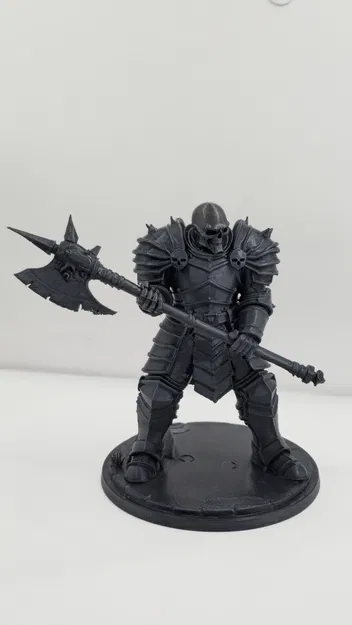 Ragnar - Tượng Chiến Binh Rìu Đầu Lâu (Skull Axe Warrior Figurine) - Image 1