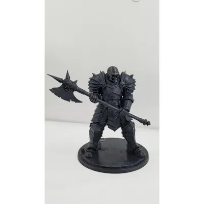 Ragnar - Tượng Chiến Binh Rìu Đầu Lâu (Skull Axe Warrior Figurine)