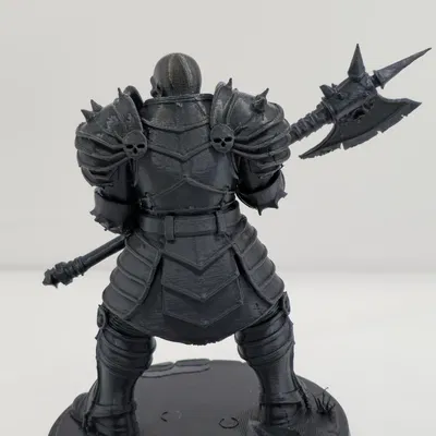 Ragnar - Tượng Chiến Binh Rìu Đầu Lâu (Skull Axe Warrior Figurine)