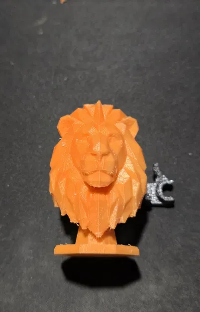 Tượng bán thân sư tử Low-Poly (Geometric Lion) - Image 3