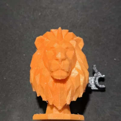 Tượng bán thân sư tử Low-Poly (Geometric Lion)