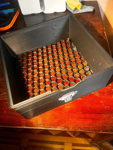 Ngăn kéo gắn dưới bàn với đáy Honeycomb - Image 3