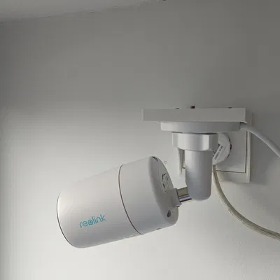 Berker K1 cho Reolink RLC-1212A